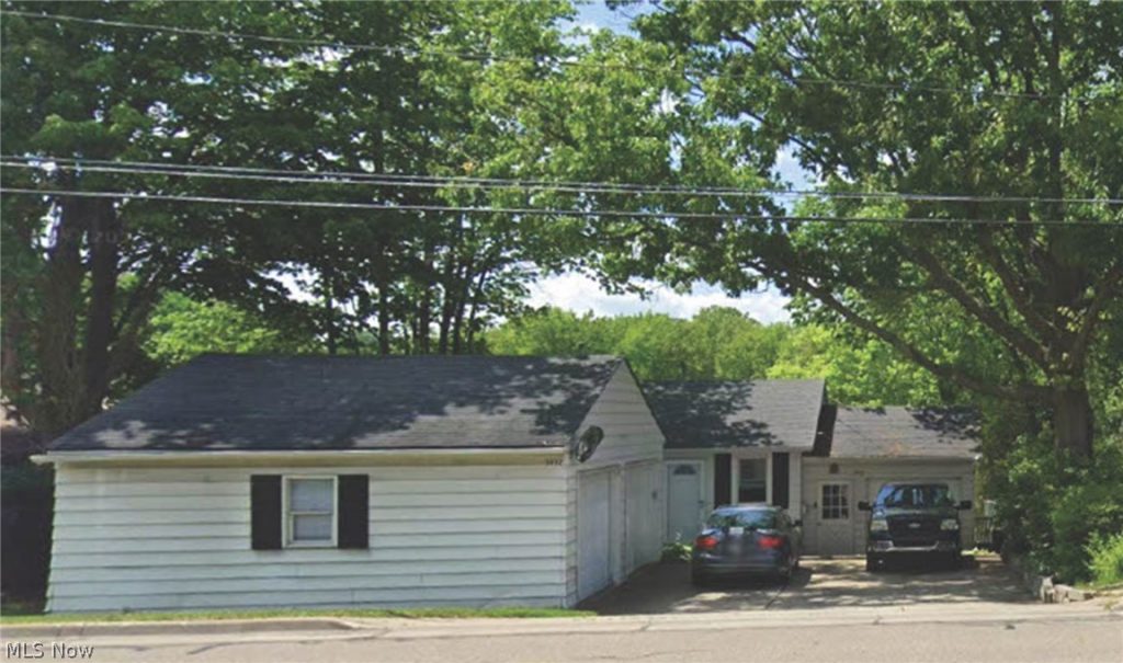 3932 Main Street, Akron, OH