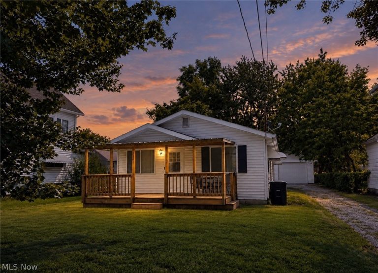 2261 7th Street, Akron, OH, 44314