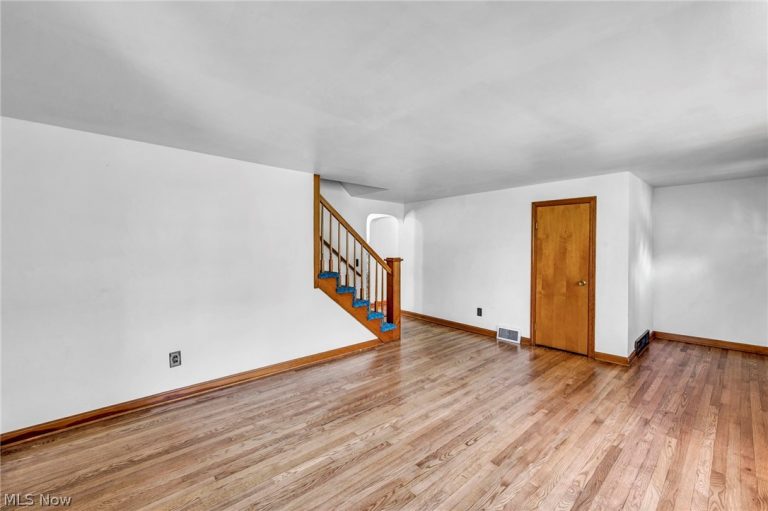 3380 Shepler Church Avenue, Canton, OH - Photo 8