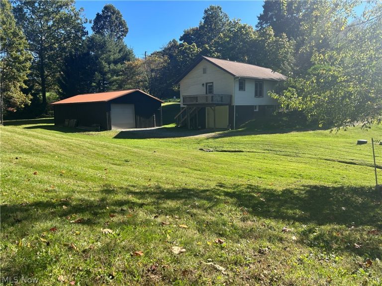 10693 Cadiz Road, Cambridge, OH - Photo 6
