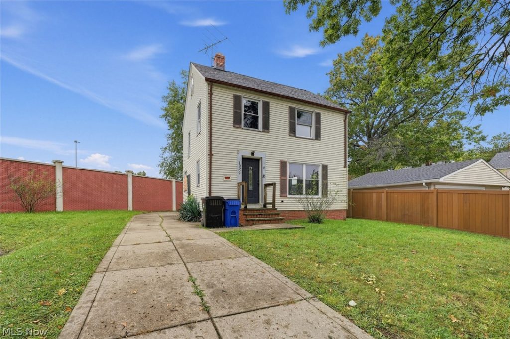 13309 Clifford Avenue, Cleveland, OH