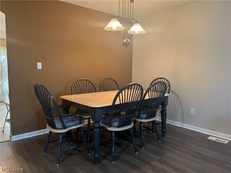 7368 Trailside Drive ##E, Northfield, OH - Photo 4