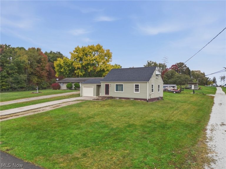209 43rd Street, Canton, OH - Photo 4
