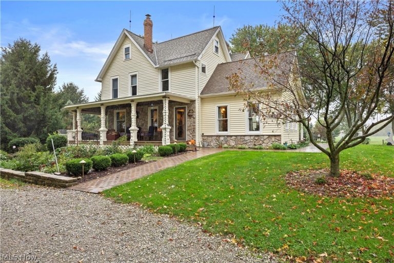 13085 Chatham Road, Spencer, OH, 44275