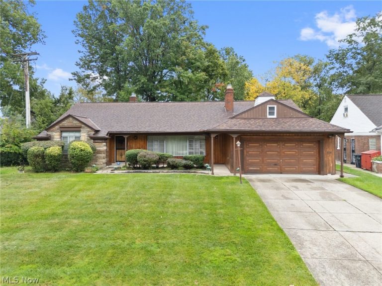 16236 Northvale Boulevard, East Cleveland, OH, 44112