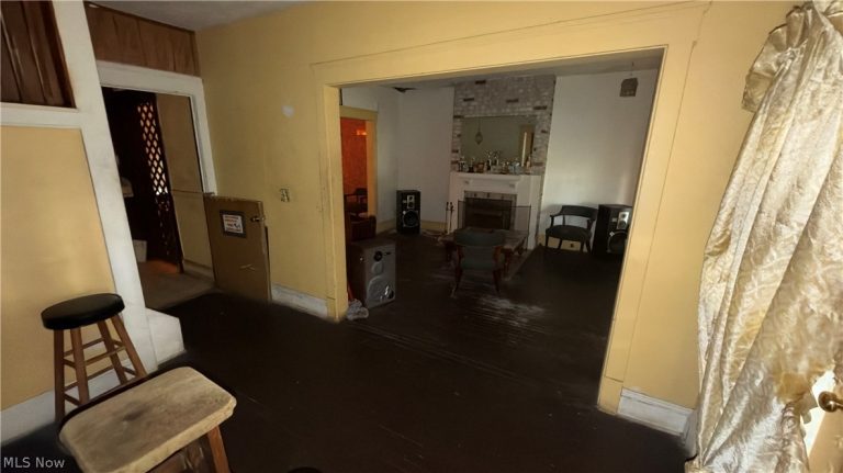 643 107th Street, Cleveland, OH - Photo 6