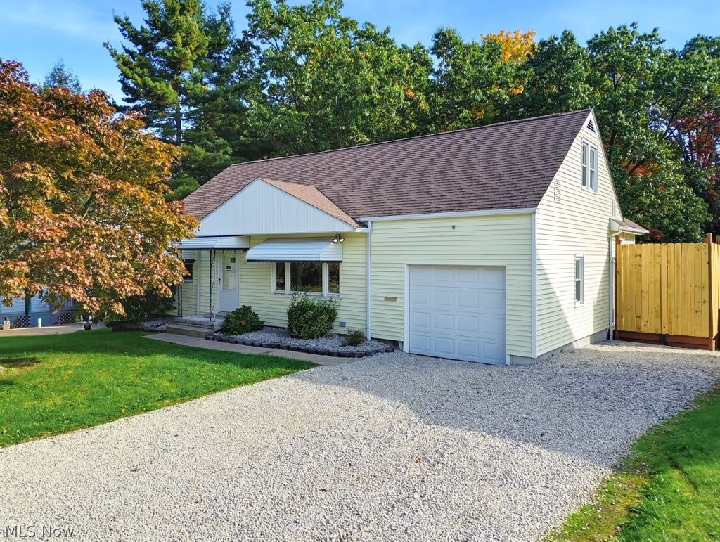 1718 Woodlawn Avenue, Canton, OH