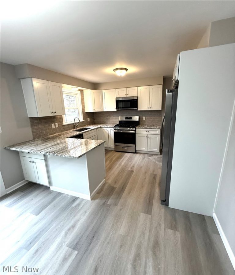 7918 Lee Run Road, Poland, OH - Photo 3