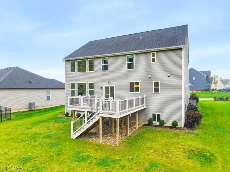 4384 Chaseline Ridge, Brunswick, OH - Photo 6