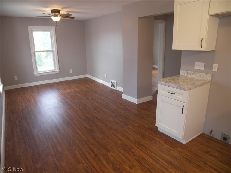 710 155th Street, Cleveland, OH - Photo 8