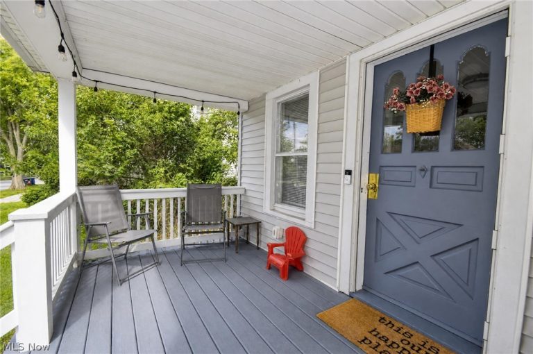2179 Alger Road, Lakewood, OH - Photo 6