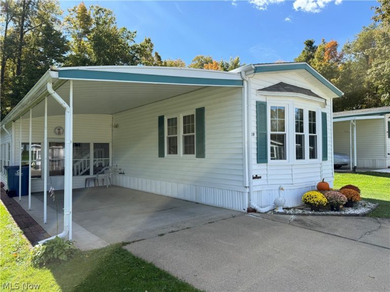 1229 Columbiana Lisbon Road #109, Columbiana, OH - Photo 3