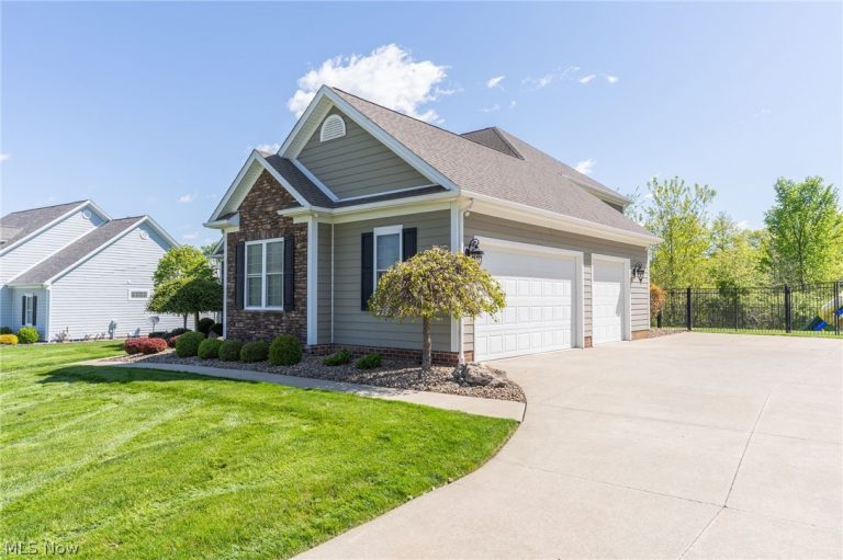 3358 Ridgely Park Drive, Poland, OH - Photo 3