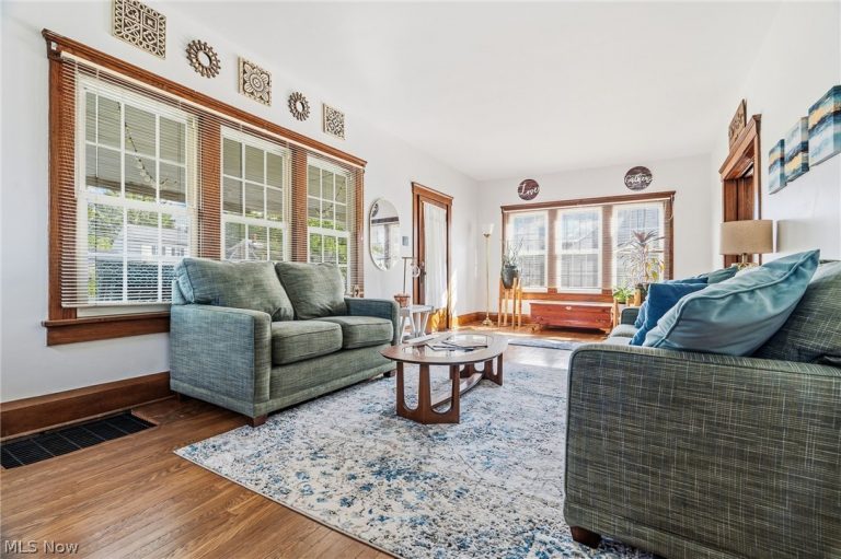 324 Woodrow Street, North Canton, OH - Photo 5