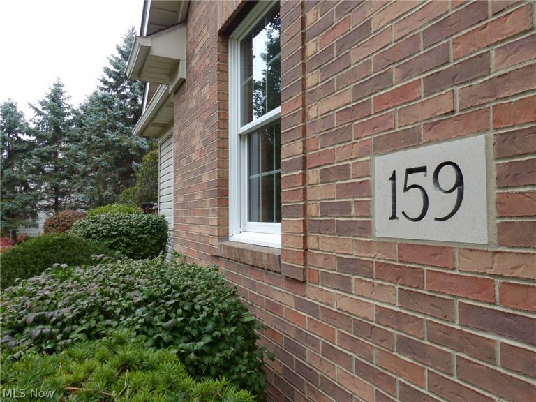 159 Helene Drive, Painesville Twp, OH - Photo 2