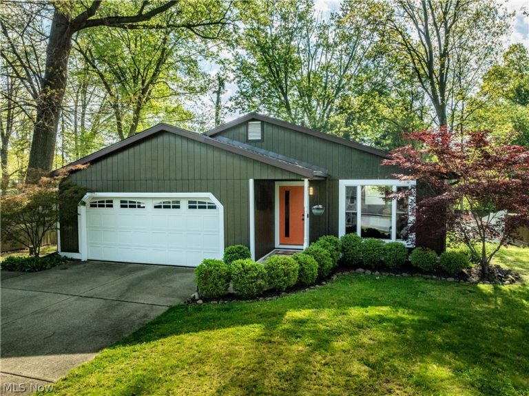 6250 Woodmoor Avenue, Canton, OH, 44718