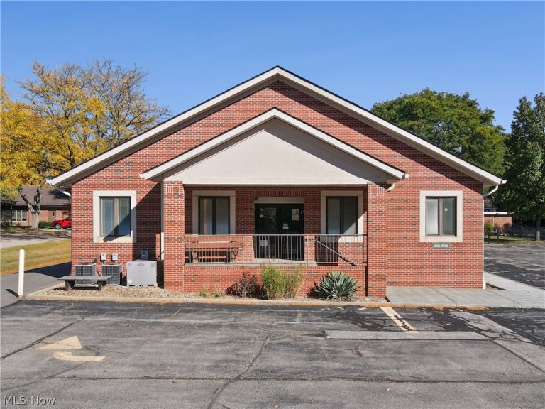 28081 Lorain #Back, North Olmsted, OH, 44070