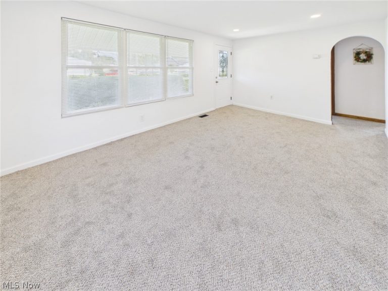 918 18th Street, Vienna, WV - Photo 3