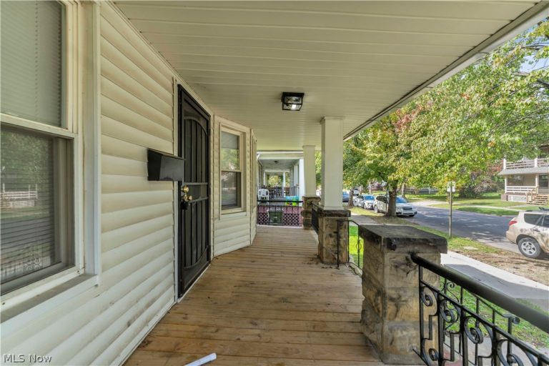 3209 Woodbridge Avenue, Cleveland, OH - Photo 3