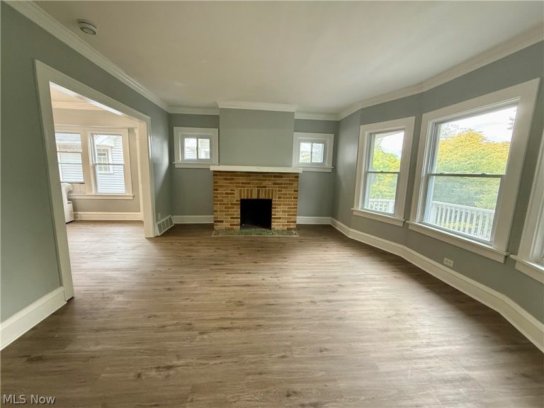 1307 Hathaway Avenue #2, Lakewood, OH - Photo 4