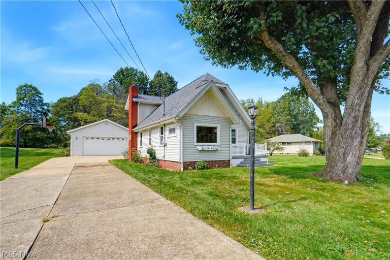 1237 Stardale Avenue, Massillon, OH, 44646