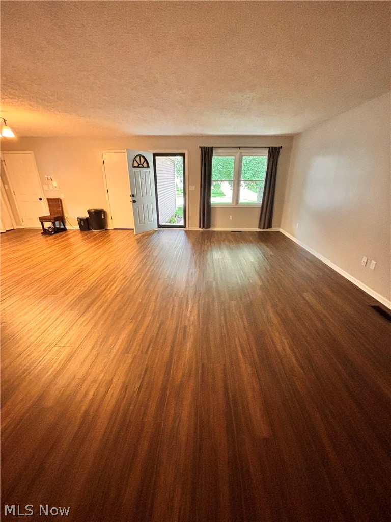 881 Pepperwood Drive, Wooster, OH - Photo 8