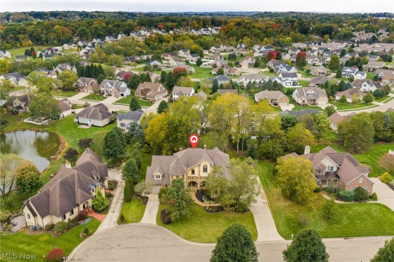 2942 Torrey Pines Circle, Canton, OH - Photo 8
