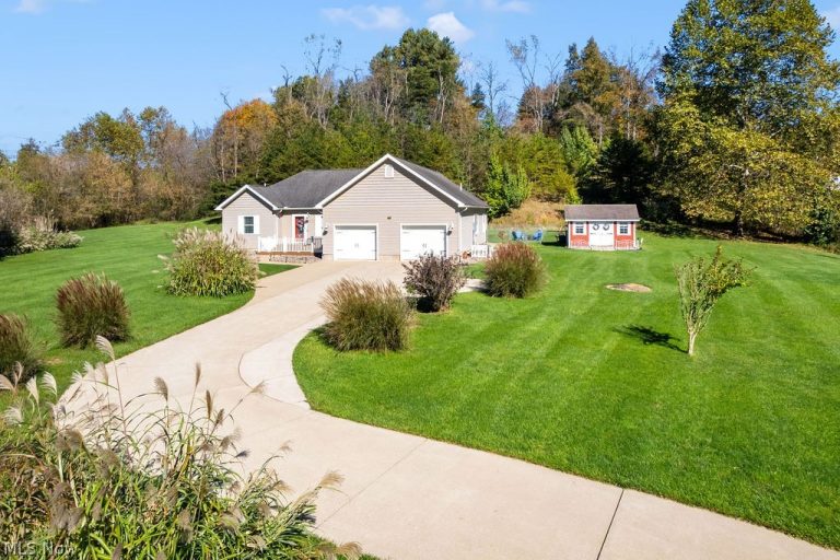 774 Lubeck Road, Washington, WV - Photo 3