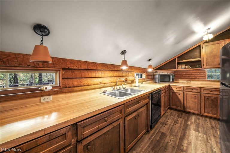 3239 Salineville Road, Carrollton, OH - Photo 4