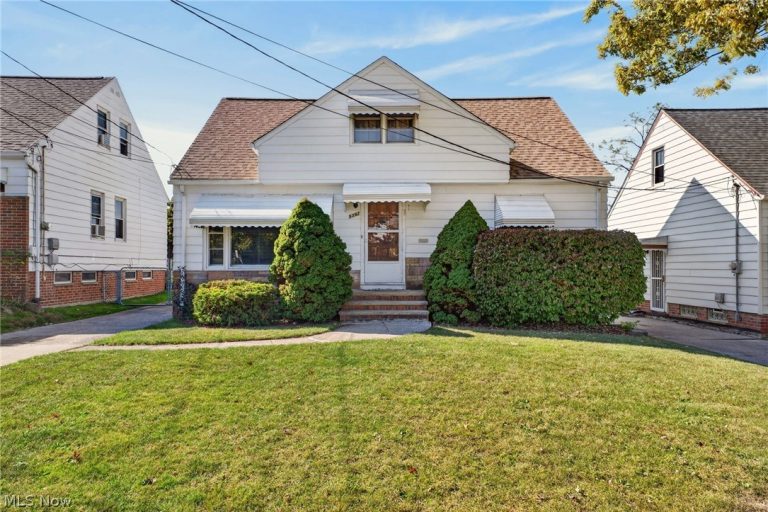 5392 132nd Street, Garfield Heights, OH - Photo 3