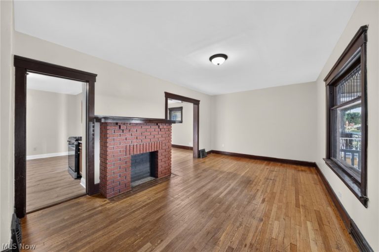 3341 99th Street, Cleveland, OH - Photo 3