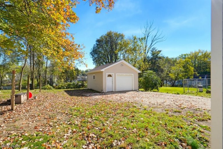 1344 Glenwood Avenue, Massillon, OH - Photo 4