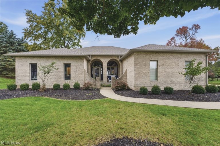 4609 Kingsrow Avenue, Canton, OH, 44709