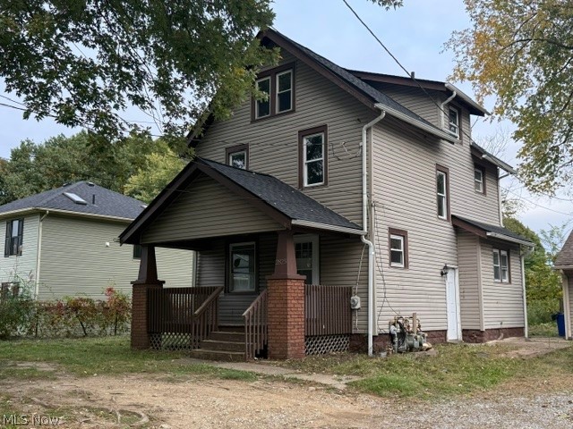 2825 Main Street, Akron, OH, 44319