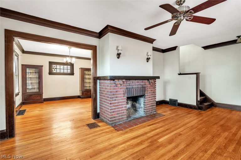 3328 Kildare Road, Cleveland Heights, OH - Photo 8