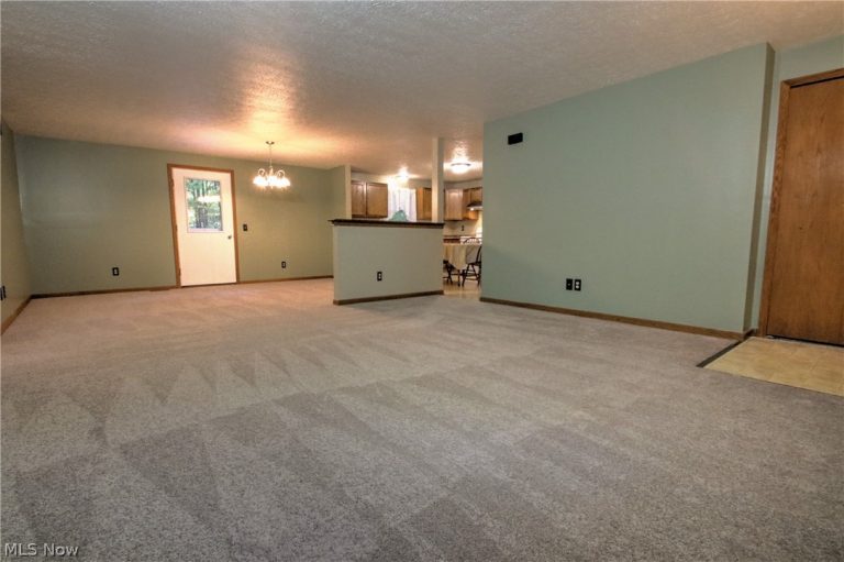3307 Dawley Road, Ravenna, OH - Photo 5