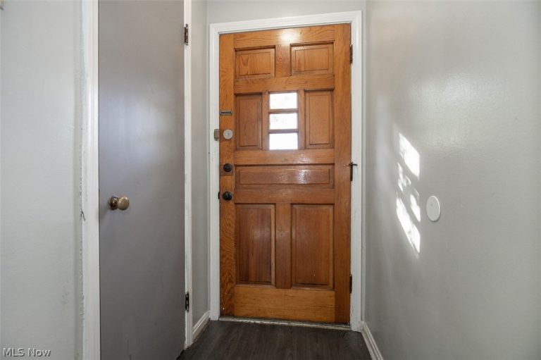 3991 Wendy Drive, Cleveland, OH - Photo 4