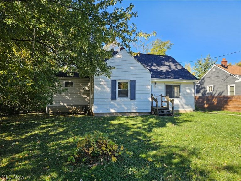4276 162nd Street, Cleveland, OH - Photo 2
