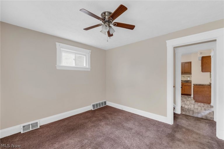 4001 Henritze Avenue, Cleveland, OH - Photo 3