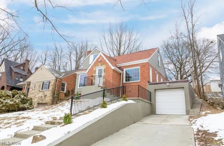 3528 Meadowbrook Boulevard, Cleveland Heights, OH - Photo 2