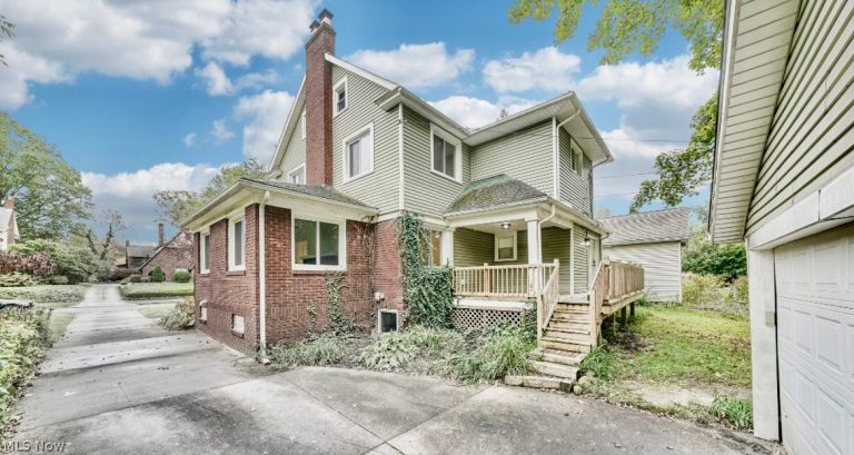 596 Greenwood Avenue, Akron, OH - Photo 3
