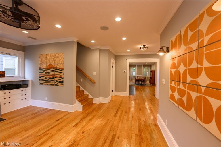 1424 Elmwood Avenue, Lakewood, OH - Photo 8