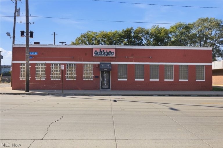 3560 e 93rd Street, Cleveland, OH - Photo 2