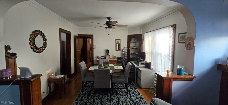 8312 Garfield Boulevard, Garfield Heights, OH - Photo 3
