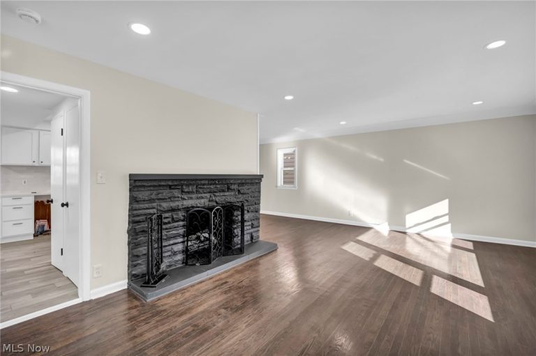 3654 Winchell Road, Shaker Heights, OH - Photo 5