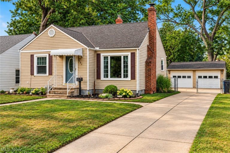 525 Waverly Road, Eastlake, OH, 44095