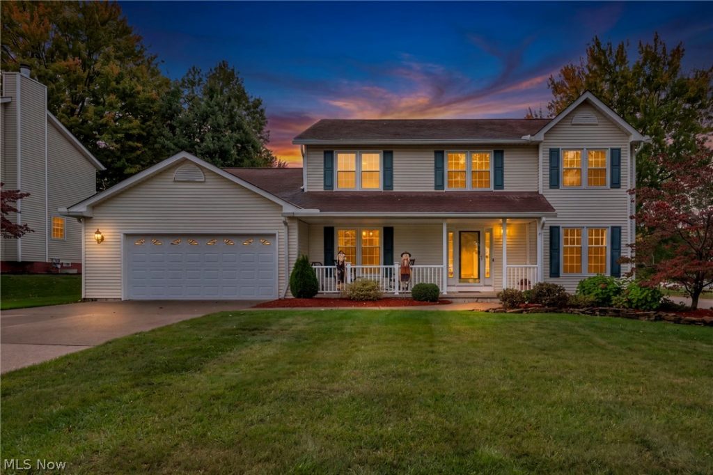 15249 Sassafras Drive, Strongsville, OH