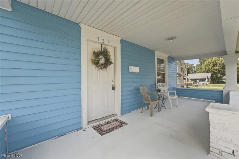 329 Girard Avenue, Canton, OH - Photo 3