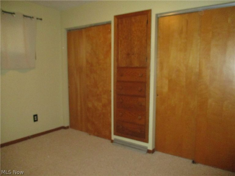 650-652 Liberty Street, Girard, OH - Photo 5