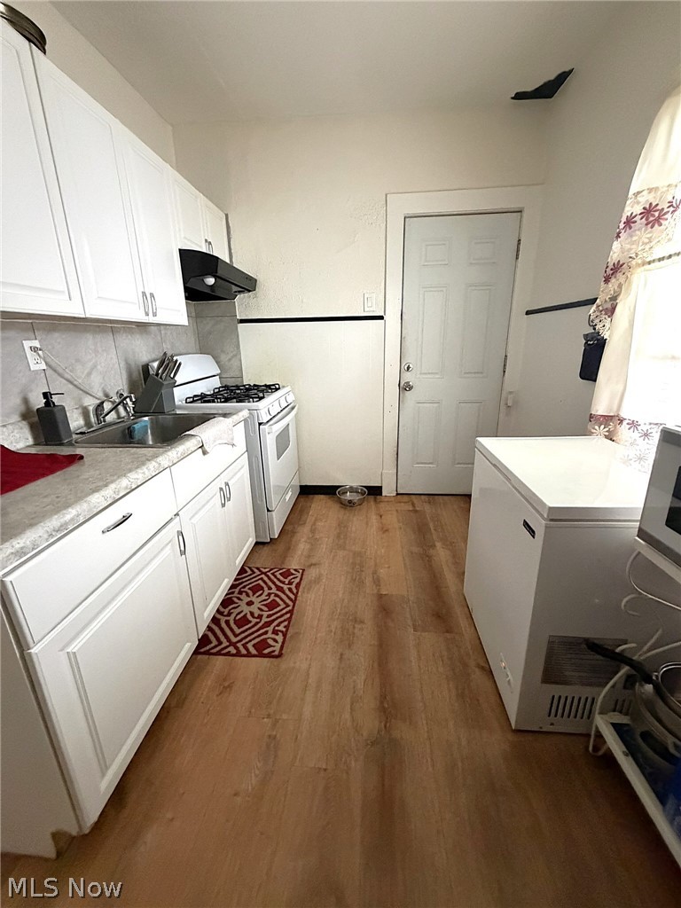 3322 90th Street, Cleveland, OH - Photo 3